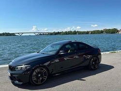 Svart Begagnad 2018 BMW M2 Sportkupé | 465 000 kr (Marknadspris)