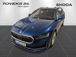Blå (cobalt blue metallic) Ny 2025 Skoda Superb LAURIN & KLEMENT Kombi | 644 300 kr