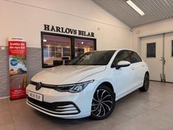 Vit Begagnad 2023 VW Golf VIII Halvkombi | 174 900 kr (Bra pris)