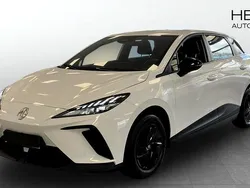Vit (white) Begagnad 2023 MG MG4 EV Halvkombi | 259 900 kr