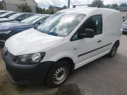 Vit Begagnad 2015 VW Caddy Minibuss | 59 900 kr (Marknadspris)