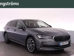 Grå Begagnad 2024 Skoda Superb LAURIN & KLEMENT Kombi | 499 000 kr
