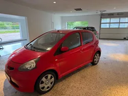 Röd Begagnad 2008 Toyota Aygo Halvkombi | 29 900 kr (Marknadspris)