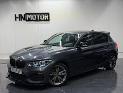 Grå Begagnad 2017 BMW M140 M Sport Halvkombi | 309 900 kr (Marknadspris)