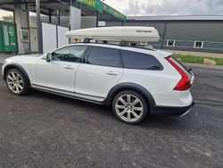 Vit Begagnad 2018 Volvo V90 CC Kinetic Kombi | 175 000 kr (Marknadspris)
