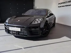 Svart (black) Begagnad 2025 Porsche Panamera 4 Sedan | 1 685 000 kr