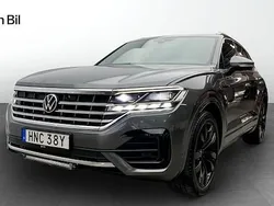 Grå Begagnad 2022 VW Touareg Executive SUV | 554 900 kr (Marknadspris)