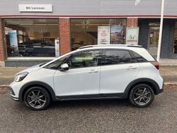 Vit Begagnad 2022 Honda Jazz Halvkombi | 249 000 kr (Marknadspris)