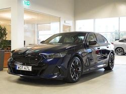 Blå Begagnad 2023 BMW i5 Comfort Edition Sedan | 749 800 kr