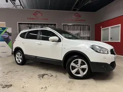 Vit Begagnad 2013 Nissan Qashqai +2 SUV | 49 900 kr (Marknadspris)