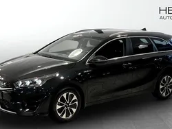 Svart (black) Begagnad 2022 Kia Ceed Sportswagon Advance Kombi | 239 900 kr (Marknadspris)