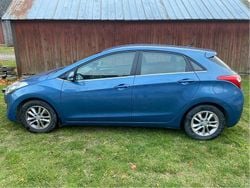 Blå Begagnad 2015 Hyundai i30 Comfort Halvkombi | 52 000 kr (Bra pris)