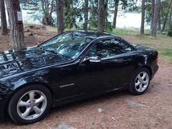 Svart Begagnad 2003 Mercedes SLK200 Cab | 62 000 kr (Marknadspris)