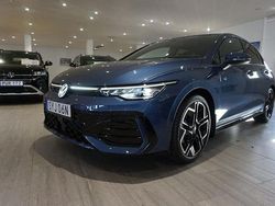 Blå Begagnad 2024 VW Golf VIII R-line Kombi | 344 500 kr (Dyr)