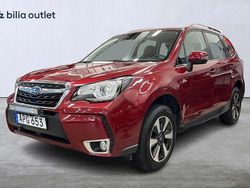 Ljusröd Begagnad 2018 Subaru Forester SUV | 229 900 kr (Marknadspris)