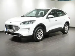 Vit (chrome blue ny6) Begagnad 2022 Ford Kuga Titanium SUV | 249 900 kr (Bra pris)
