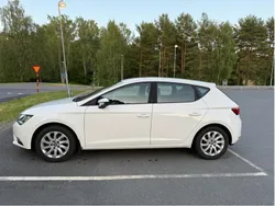 Vit Begagnad 2015 Seat Leon Halvkombi | 52 000 kr (Superpris)