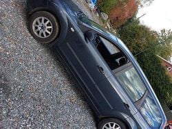 Grå Begagnad 2006 Ford Focus Kombi | 17 000 kr (Marknadspris)