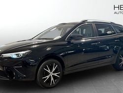 Svart (black) Begagnad 2022 MG MG5 EV Long Range Luxury Kombi | 229 900 kr (Marknadspris)