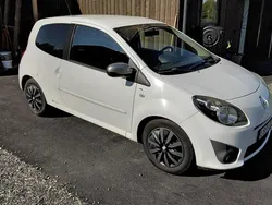 Vit Begagnad 2011 Renault Twingo Night&Day Halvkombi | 25 000 kr (Superpris)