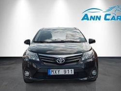 Svart Begagnad 2011 Toyota Avensis Kombi | 114 999 kr (Dyr)