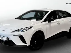 Vit (white) Begagnad 2023 MG MG4 EV Halvkombi | 259 900 kr (Marknadspris)