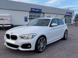 Vit Begagnad 2019 BMW 118 M Sport Halvkombi | 185 000 kr (Marknadspris)