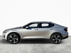 Ljusgrå Begagnad 2022 Polestar 2 Plus Sedan | 404 900 kr (Marknadspris)