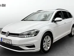 Vit Begagnad 2017 VW Golf VII Kombi | 144 900 kr (Marknadspris)