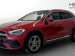 Svart Begagnad 2021 Mercedes GLA200 SUV | 369 900 kr (Marknadspris)