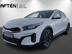 Vit Begagnad 2023 Kia XCeed SUV | 269 900 kr (Bra pris)