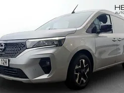 Grå (white) Begagnad 2023 Nissan Townstar Tekna Minibuss | 562 100 kr