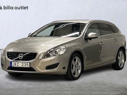 Ljusbrun Begagnad 2012 Volvo V60 Summum Kombi | 144 900 kr (Bra pris)