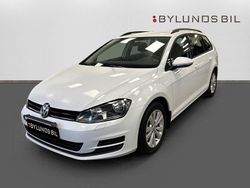Vit Begagnad 2015 VW Golf VII Kombi | 89 000 kr (Marknadspris)