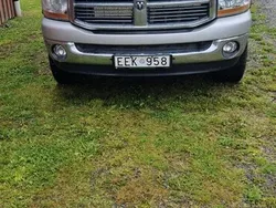 Silver Begagnad 2006 Dodge Ram Pickup | 110 000 kr