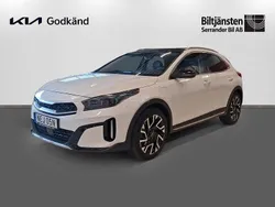 Vit Begagnad 2024 Kia XCeed Advance SUV | 339 900 kr (Marknadspris)