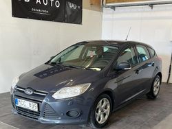 Mörkgrå (grå) Begagnad 2013 Ford Focus Trend Halvkombi | 34 900 kr (Marknadspris)