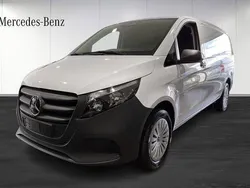 Vit (white) Ny 2025 Mercedes Vito Minibuss | 682 475 kr (Dyr)