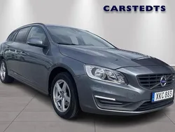 Grå Begagnad 2018 Volvo V60 Standard Kombi | 154 800 kr (Marknadspris)