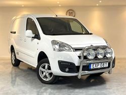 Vit Begagnad 2015 Citroën Berlingo Propack Edition Minibuss | 139 900 kr