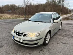 Gul Begagnad 2005 Saab 9-3 Linear Sedan | 18 500 kr (Marknadspris)