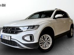 Vit Begagnad 2022 VW T-Roc Life SUV | 229 900 kr (Marknadspris)