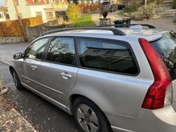Grå Begagnad 2009 Volvo V50 Momentum Kombi | 29 000 kr (Superpris)