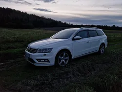 Vit Begagnad 2012 VW Passat Kombi | 60 000 kr (Marknadspris)