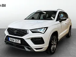 Vit ("nevada" weiss) Begagnad 2023 Seat Ateca FR SUV | 294 900 kr (Marknadspris)
