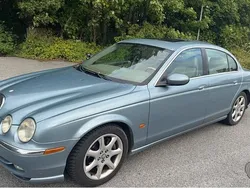 Blå Begagnad 2003 Jaguar S-Type S Sedan | 44 000 kr (Superpris)