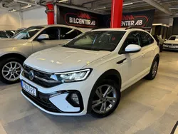 Vit Begagnad 2022 VW Taigo R-line SUV | 189 900 kr