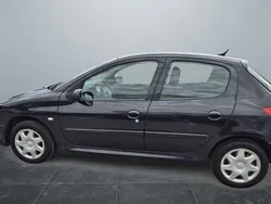 Svart Begagnad 2005 Peugeot 206 Halvkombi | 14 900 kr (Bra pris)