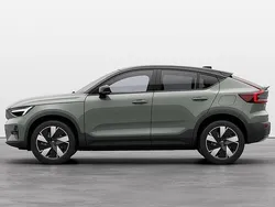 Röd Ny 2024 Volvo EC40 Core SUV | 559 900 kr