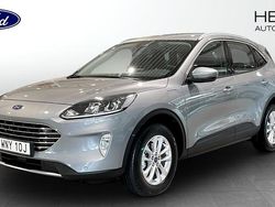 Grå (grey) Begagnad 2023 Ford Kuga Titanium SUV | 269 900 kr (Marknadspris)